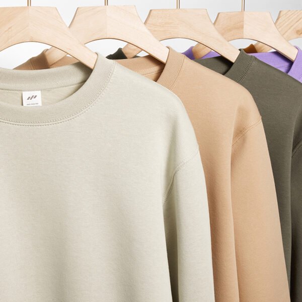 28W-400G Crew-neck hoodie with fleece